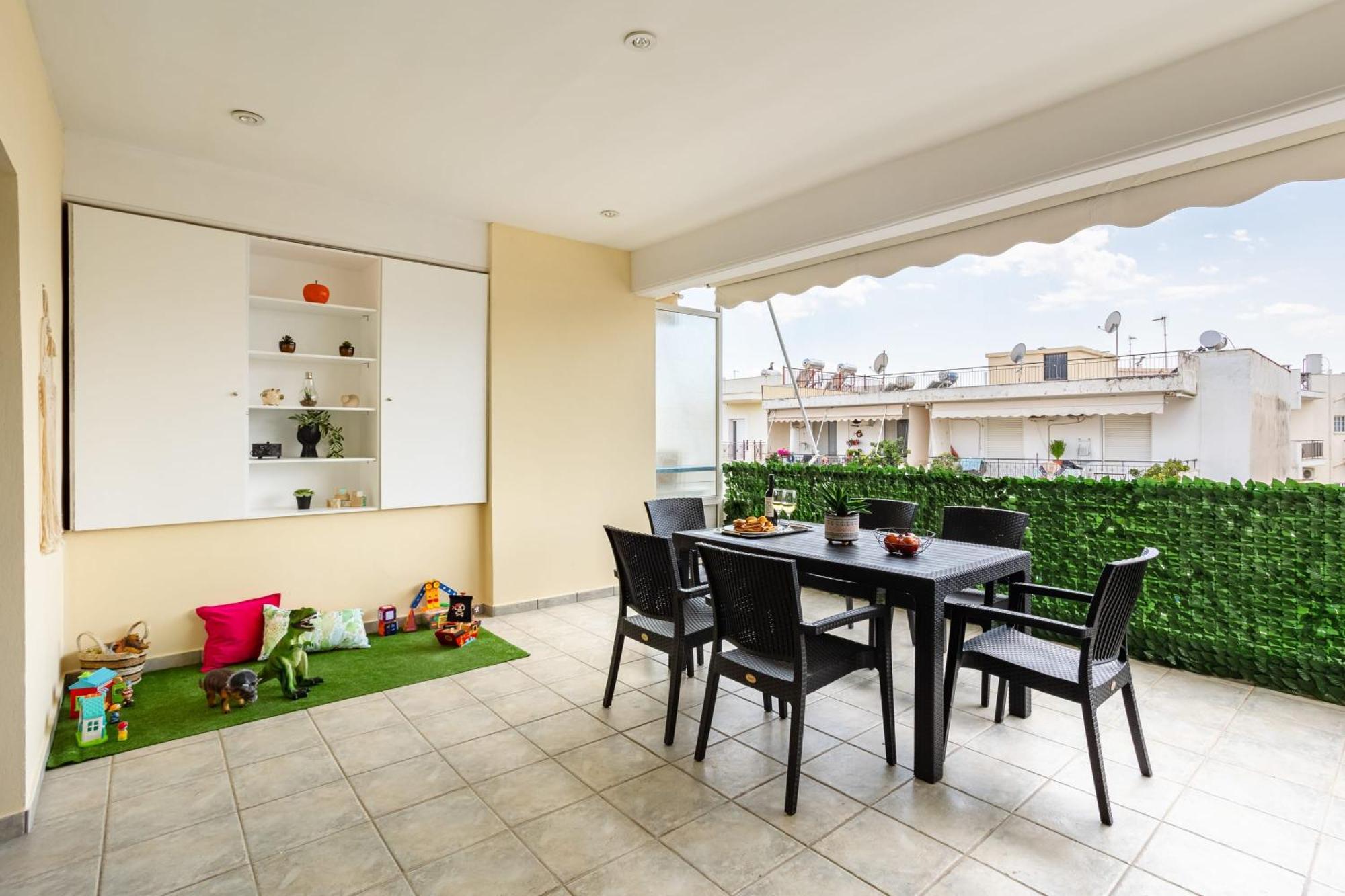 Jason City Escape - Cozy Urban Gem Kalamata Exterior photo